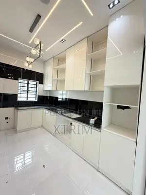 4bdrm Duplex in Ikota Gra for sale