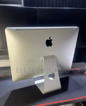 Desktop Computer Apple iMac 4GB Intel Core i3 HDD 500GB