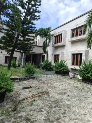 Furnished 6bdrm Mansion in Private Estate Abijo for sale