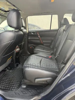 Toyota Highlander Limited 2012 Blue