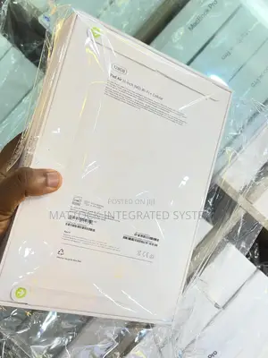 New Apple iPad Air (2022) 128 GB