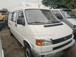 Volkswagen Transporter 2003 White