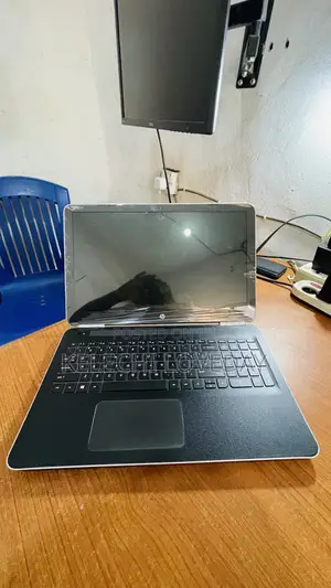 Laptop HP Pavilion 15 8GB Intel Core i5 SSD 256GB