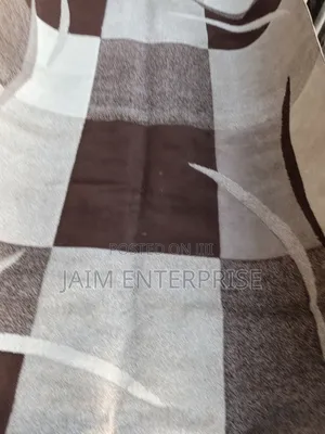 6.6 by 9.6 Draft Center Rug