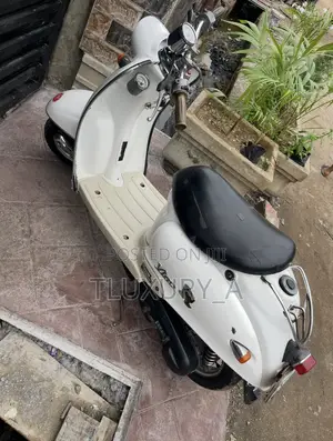 Yamaha 2017 White