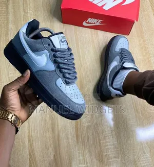 Nike Air Force 1 Sneakers – Premium Quality