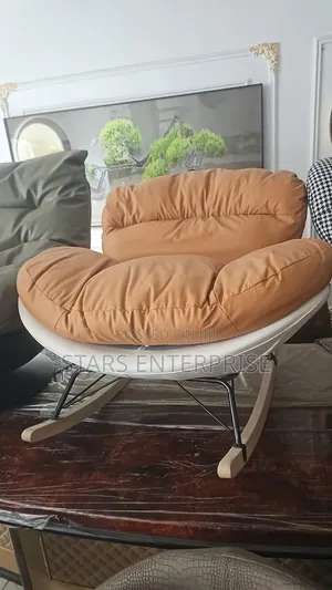 Modern Relaxing Chair / Balcony Chair