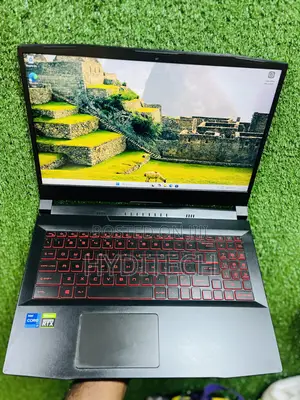 Laptop MSI Katana GF66 16GB Intel Core i7 SSD 512GB