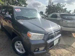 Toyota 4-Runner SR5 4WD 2012 Gray