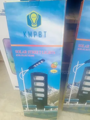 KMPBT Solar Street Light 400 Watts With Pole Sensor