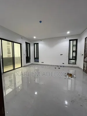 Furnished 6bdrm Duplex in Off Bourdillon for sale