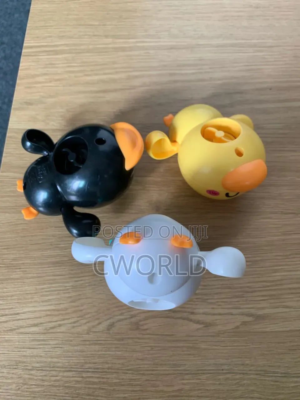 Wind-Up Bath Toys