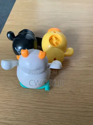 Wind-Up Bath Toys