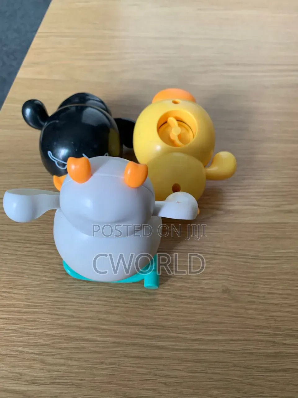 Wind-Up Bath Toys