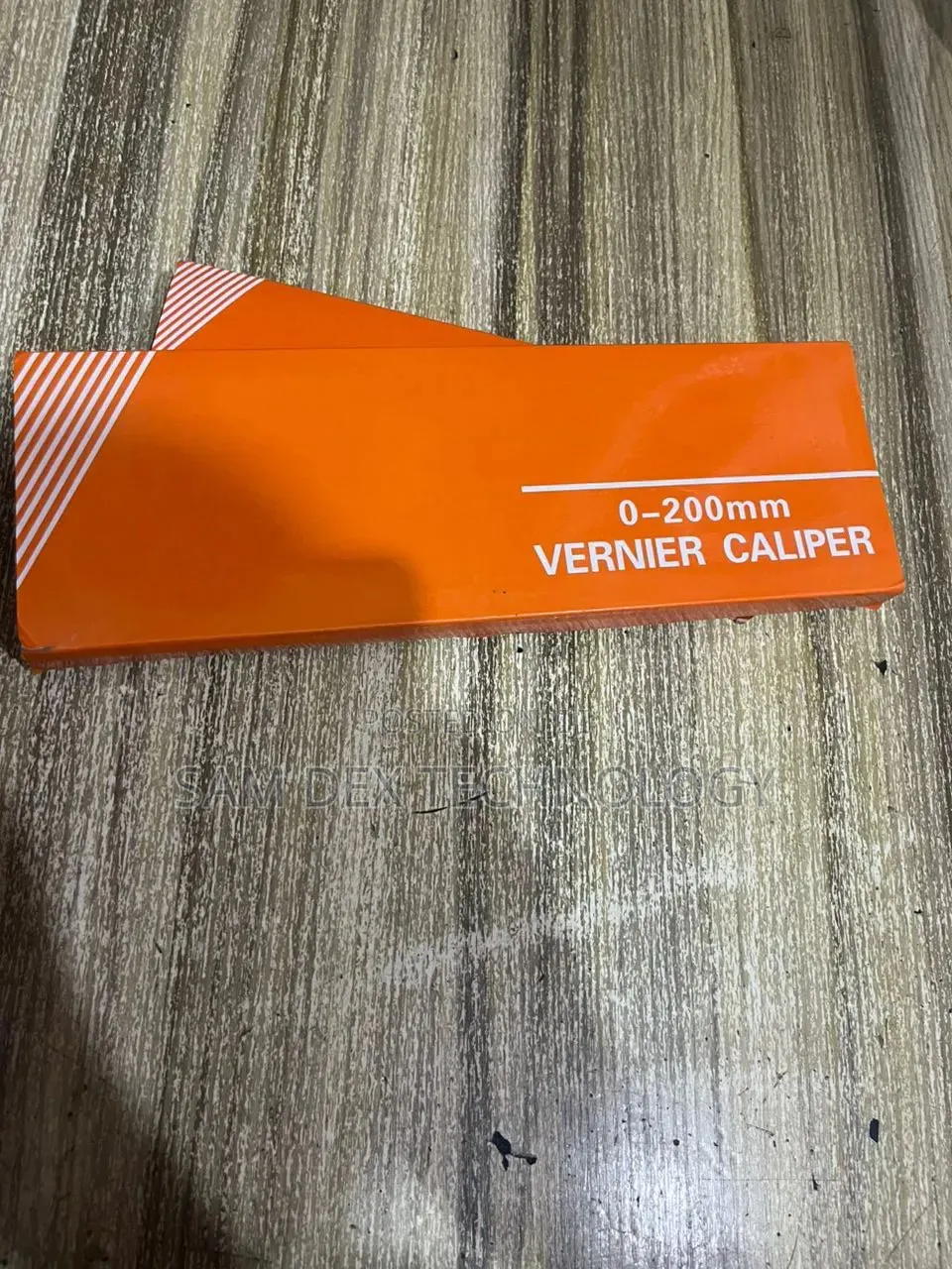 200mm Analog Vernier Caliper