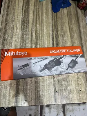 300mm (12 Inches) Mitutoyo Digital Caliper