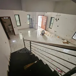 5bdrm Duplex in Magodo Phase 2 Gra for rent