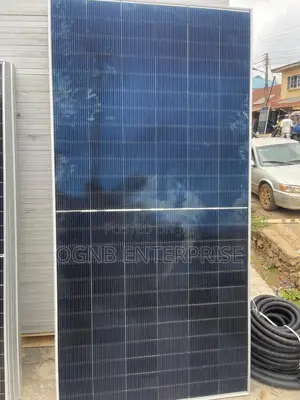 Jinko 550w Solar Panel.