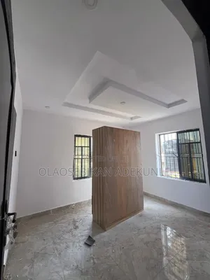 2bdrm Block of Flats in Akala Express for rent