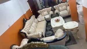 Royal Chairs Design