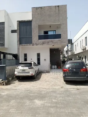 3bdrm Duplex in Richland Garden, Bogije for sale