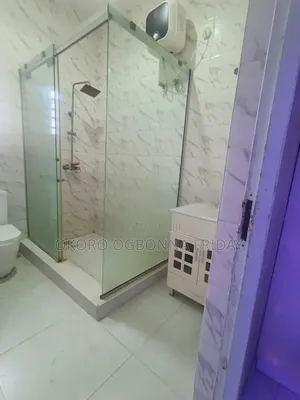 Apos Style Cubicle