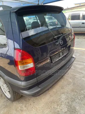 Opel Zafira 2005 Blue