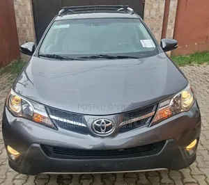 Toyota RAV4 Limited 4dr SUV AWD (2.5L 4cyl 6A) 2014 Gray