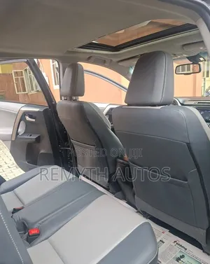 Toyota RAV4 Limited 4dr SUV AWD (2.5L 4cyl 6A) 2014 Gray