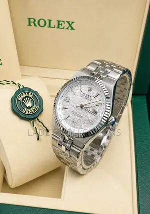 Premium Quality Rolex ( Land- Dweller) Wrist Watch