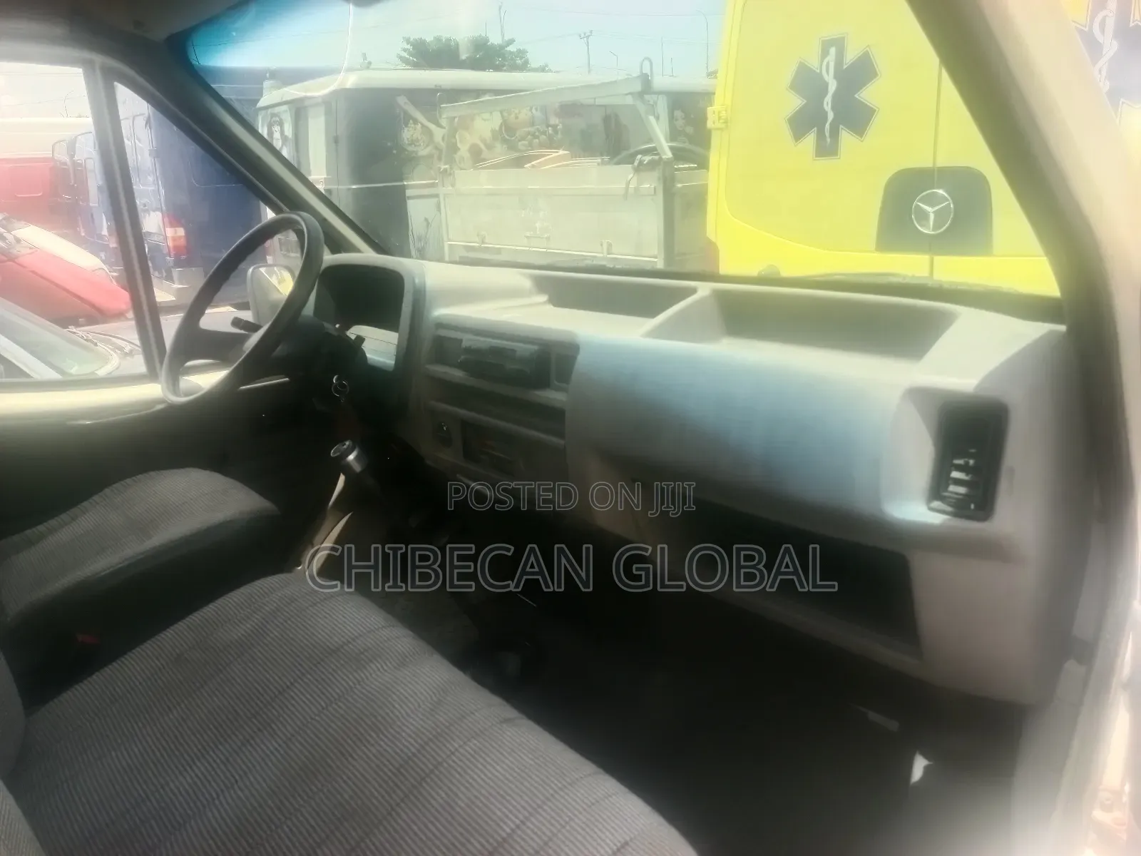 Ford Transit 2001 White