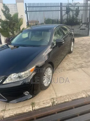 Lexus ES 2013 Black