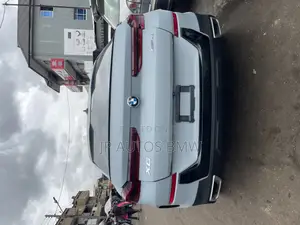 BMW Back Lights G06