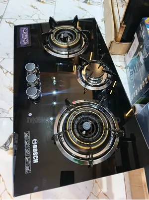 Quality Bosch Inbuilt Cabinet or Table Top 3 Burners Automatic Gas Hob