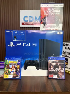 Playstation 4 Pro 1tb 2 Games 2 Controllers