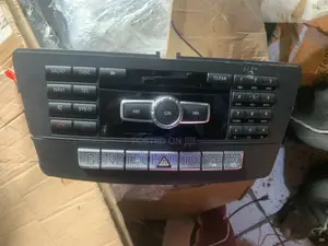 Ml 350 (2014) Radio