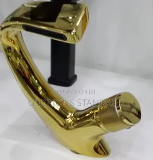 High Quality Corner Shape Basin Mixer Tap
