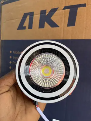 Original Simple Design Pop Bright Spot Light