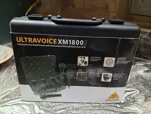 Behringer 3in1 Wired Mic Xm1800