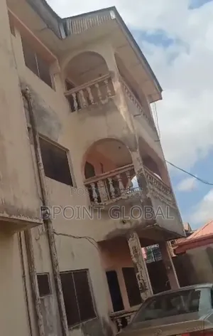 14bdrm Block of Flats in In Estate, Ejigbo / Ejigbo for sale