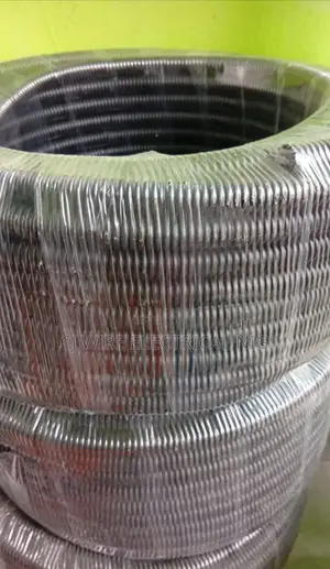 16mm Flexible Conduit Black
