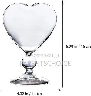 Heart-Shaped Cocktail Glass Elegant Transparent Goblets -1pc