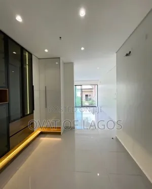 5bdrm Duplex in Ikoyi for rent