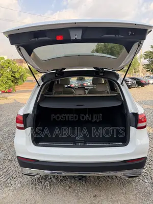 Mercedes-Benz GLC-Class 2017 White