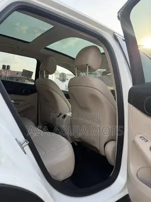 Mercedes-Benz GLC-Class 2017 White