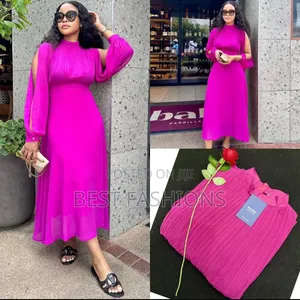 Pink Chiffon Pleats Gown