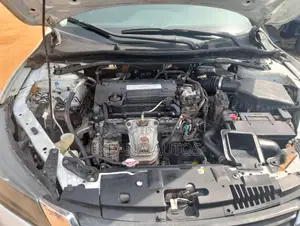 Honda Accord Sport 4dr Sedan FWD (2.4L 4cyl 2A) 2013 White