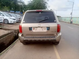 Honda Pilot EX 4x4 (3.5L 6cyl 5A) 2004 Gold
