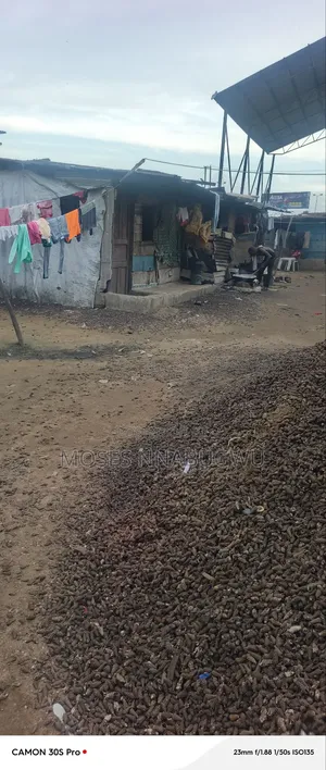 One Plot of Land for Sale in Woji, Gbalajam Axis Close to the Road