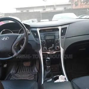 Hyundai Sonata Limited 4dr Sedan (2.0L 4cyl Turbo 6A) 2014 Red
